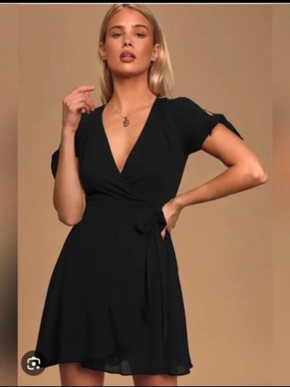 Lulus Black V-Neck Wrap Dress Size M